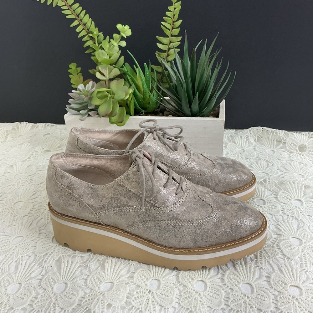 Donald J. Pliner Metallic Lace-Up Platform Loafers - Silver and Tan